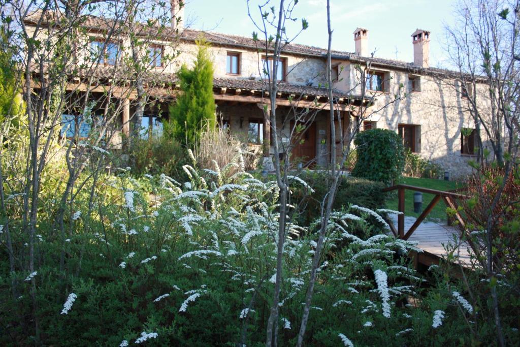 Posada Fuenteplateada Collado Hermoso Exteriör bild